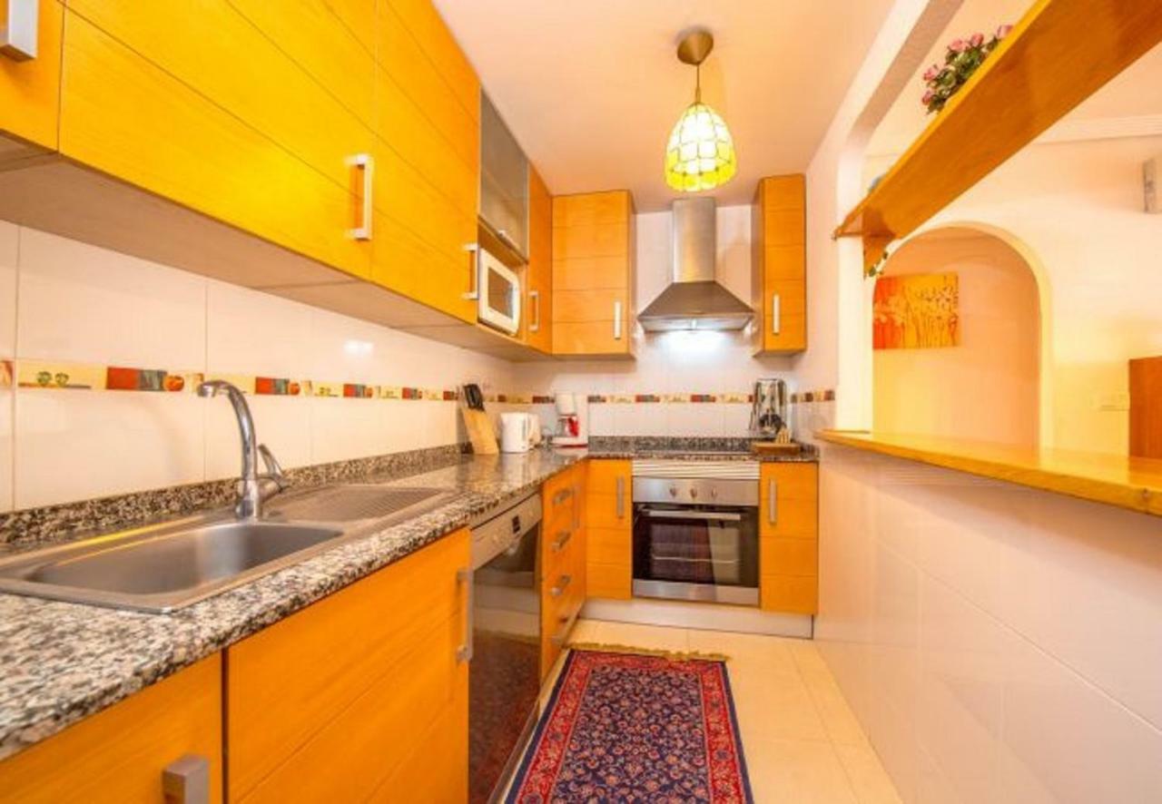 Apartamento "Carmen" Zeniamar โอริอุเอลา ภายนอก รูปภาพ