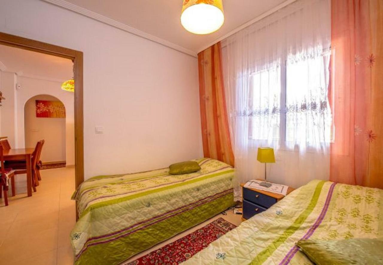 Apartamento "Carmen" Zeniamar โอริอุเอลา ภายนอก รูปภาพ